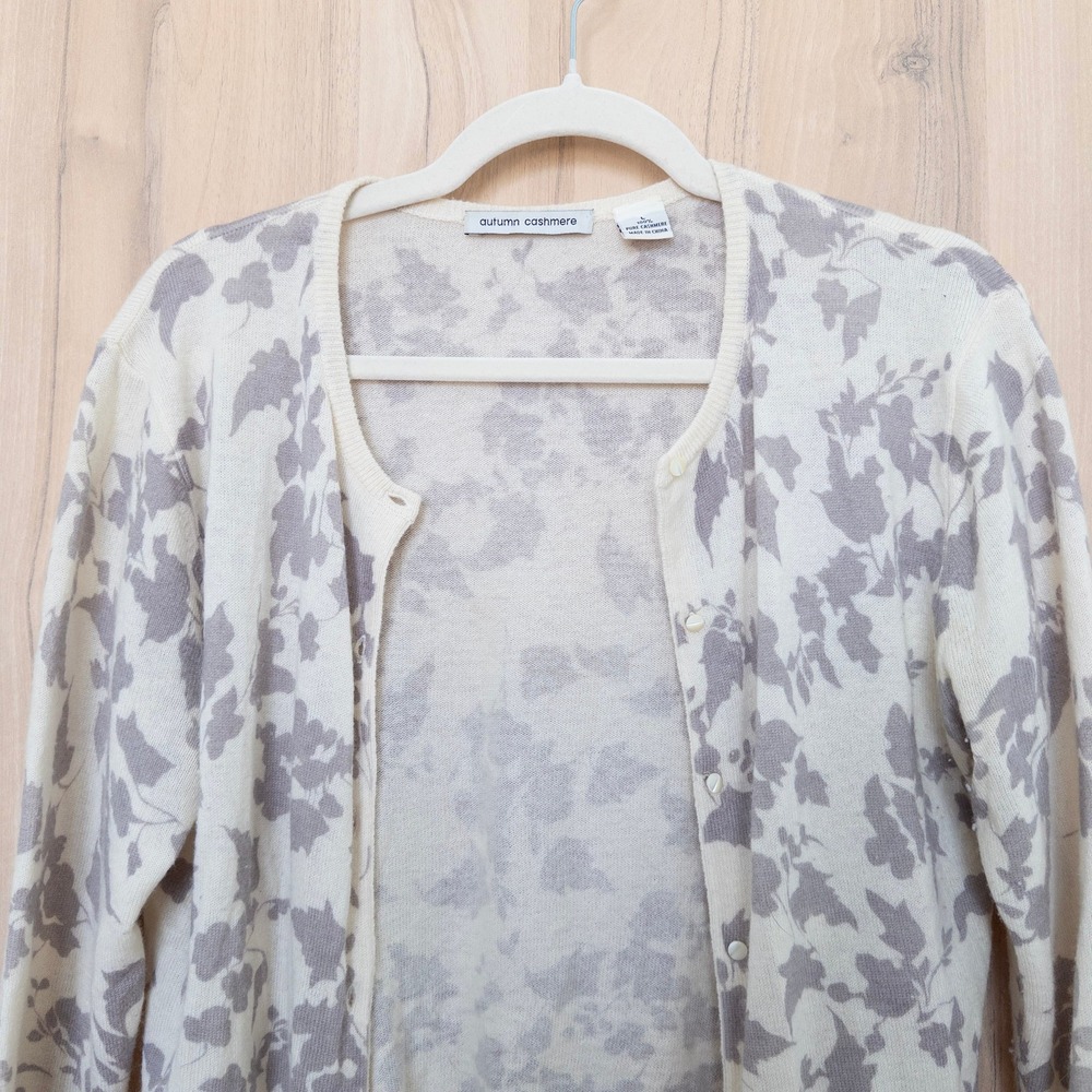 Autumn Cashmere Womens Floral Cardigan L Cream Grey 100% Cashmere Cottage Preppy - Picture 2 of 9